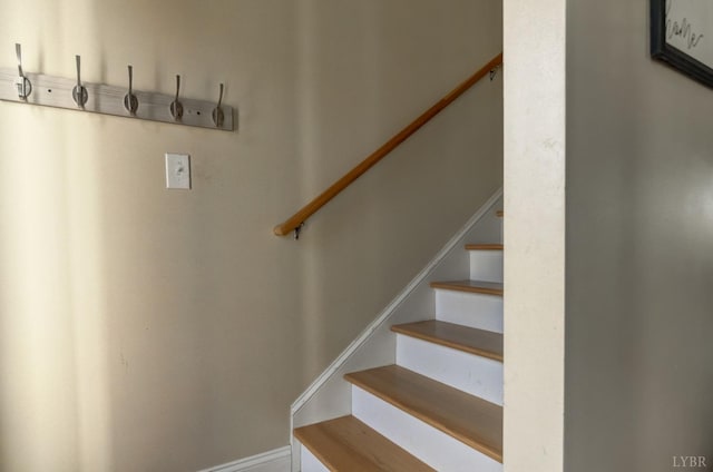 84 Jeter Ct, Lynchburg, VA 24501 - view of stairway