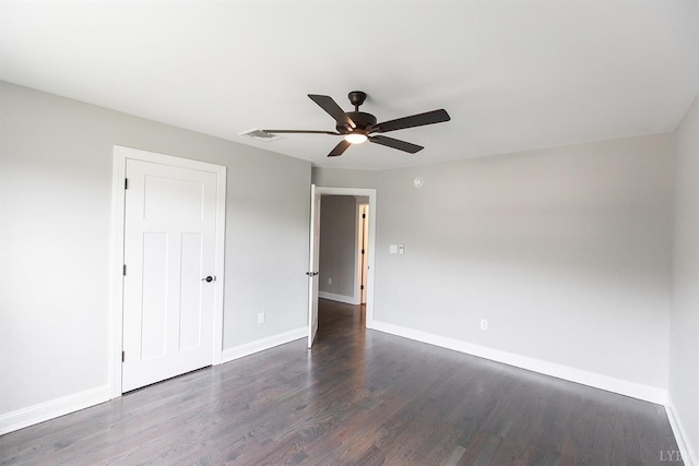 14 Deer Hollow Rd, Forest, VA 24551 - unfurnished bedroom featuring dark wood-type flooring, visible vents, baseboards, and ceiling fan