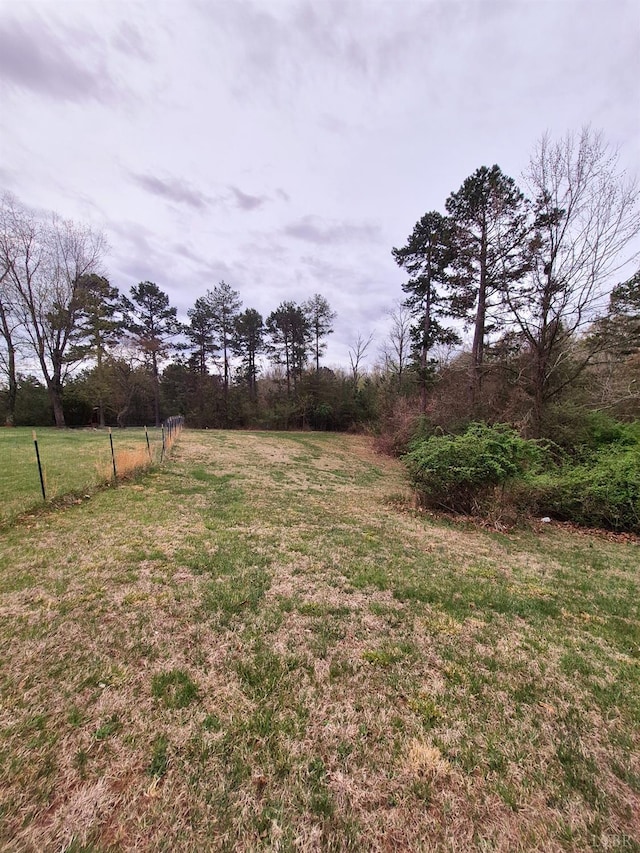 188 Oak Spring Ln, Madison Heights, VA 24572 - view of green lawn