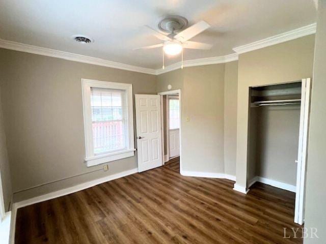 2024 Poplar St, Lynchburg, VA 24504 - unfurnished bedroom with wood finished floors, crown molding, a closet, and a ceiling fan