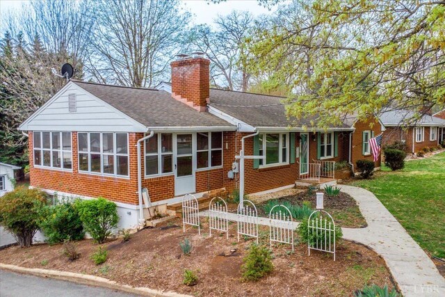 1533 Oakwood St, Bedford, VA 24523 - photo 4