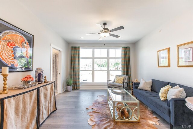 1300 Stoney Ridge Blvd Unit 206, Forest, VA 24551 - living room with baseboards, a ceiling fan, recessed lighting, and wood finished floors