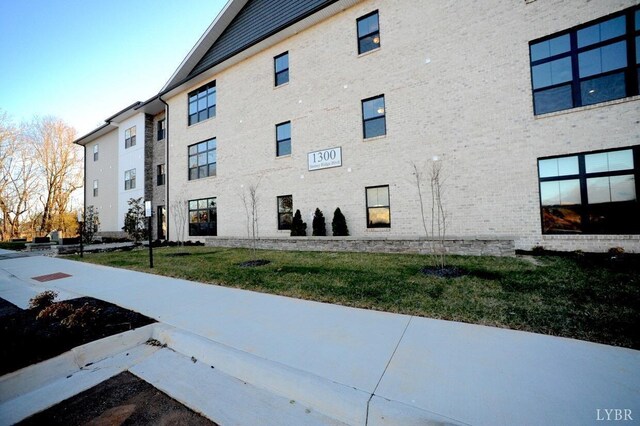 1300 Stoney Ridge Blvd Unit 206, Forest, VA 24551 - photo 2