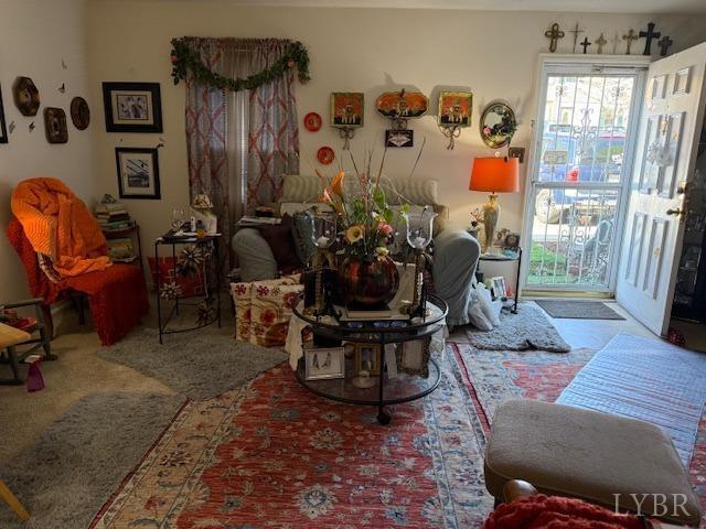 17 Westdale Dr, Lynchburg, VA 24501 - living area featuring carpet floors