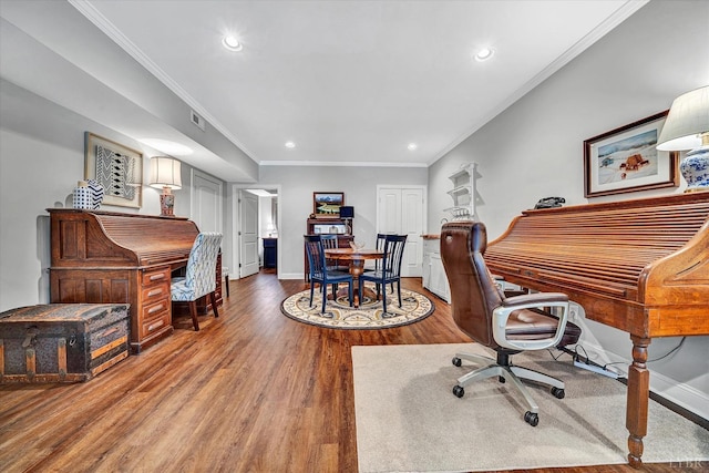 1062 Ivy Creek Dr, Forest, VA 24551 - home office featuring recessed lighting, wood finished floors, baseboards, and crown molding