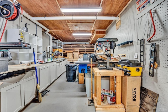 1062 Ivy Creek Dr, Forest, VA 24551 - view of storage area