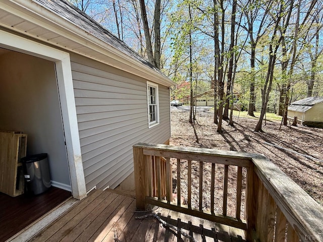 126 Berkley Pl, Madison Heights, VA 24572 - view of wooden terrace