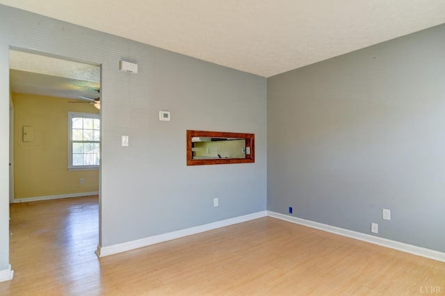 8108 Timberlake Rd Unit 135, Lynchburg, VA 24502 - unfurnished room featuring light wood-style flooring, baseboards, and a ceiling fan
