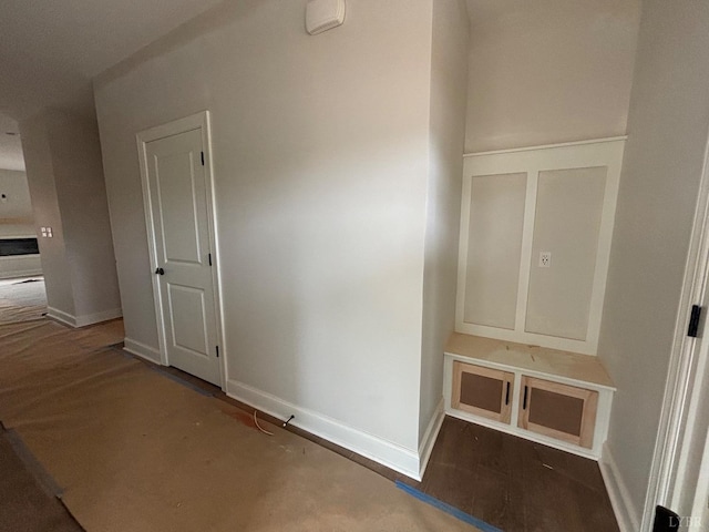 1026 Misty Mountain Rd, Lynchburg, VA 24502 - hallway featuring baseboards