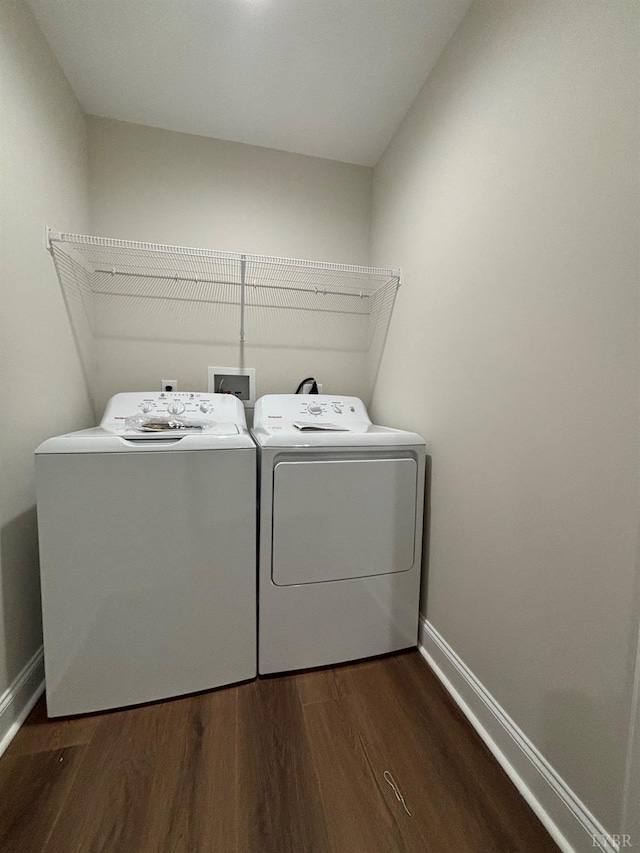 536 Leesville Rd Unit 301, Lynchburg, VA 24502 - laundry area featuring independent washer and dryer and dark wood-style flooring