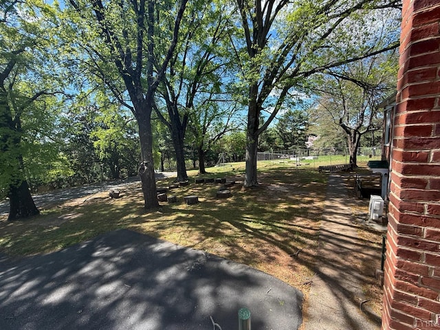 2134 Westerly Dr, Lynchburg, VA 24501 - view of yard