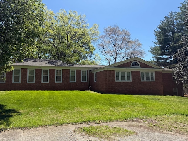 2134 Westerly Dr, Lynchburg, VA 24501 - single story home with brick siding and a front lawn