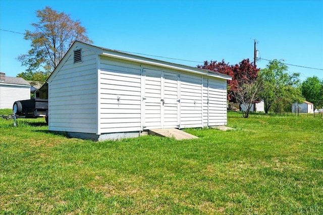 1321 Norfolk Ave, Bedford, VA 24523 - garage with a storage unit