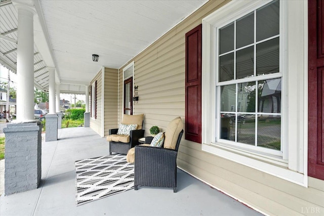 702 Dinwiddie St, Lynchburg, VA 24504 - view of patio with covered porch
