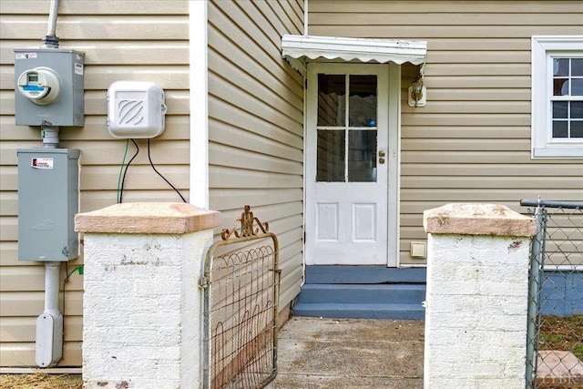 702 Dinwiddie St, Lynchburg, VA 24504 - view of property entrance