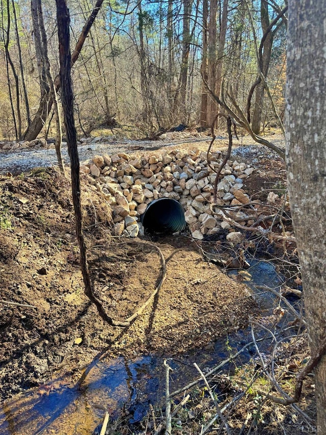 2 Watt Abbitt Rd, Appomattox, VA 24522