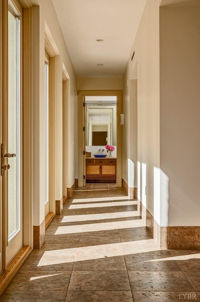 1209 Sycamore Creek Dr, Goode, VA 24556 - view of hallway