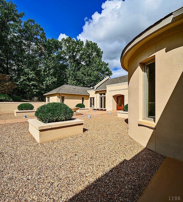 1209 Sycamore Creek Dr, Goode, VA 24556 - view of yard