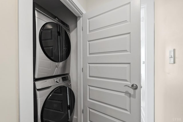 21 Zags Ln, Lynchburg, VA 24502 - clothes washing area featuring estacked washer and dryer