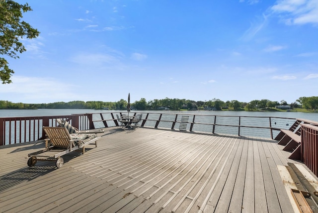 106 Catlett Ct, Moneta, VA 24121 - deck with a water view