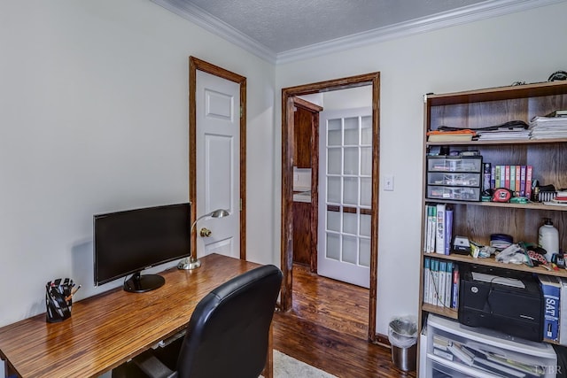 1529 Bateman Bridge Rd, Forest, VA 24551 - home office featuring wood finished floors, a textured ceiling, and crown molding