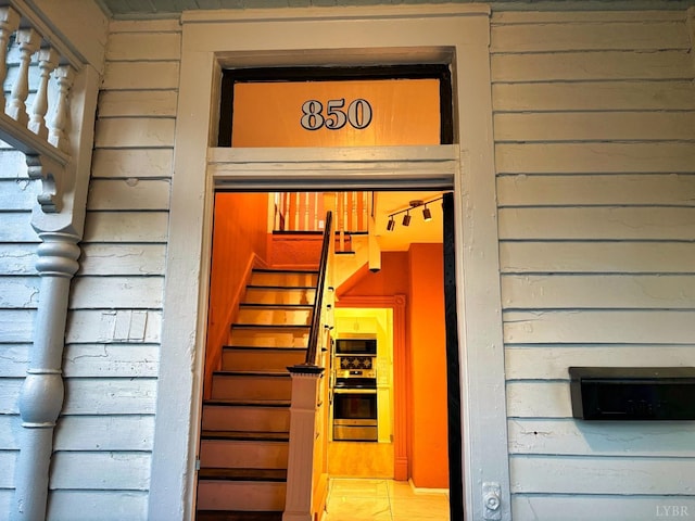 850 Rivermont Ave, Lynchburg, VA 24504 - view of property entrance