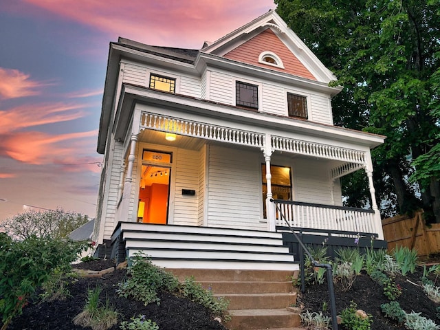850 Rivermont Ave, Lynchburg, VA 24504 - victorian house with a porch and fence