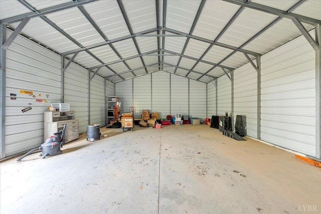1400 Mountain Cut Rd, Appomattox, VA 24522 - garage featuring metal wall