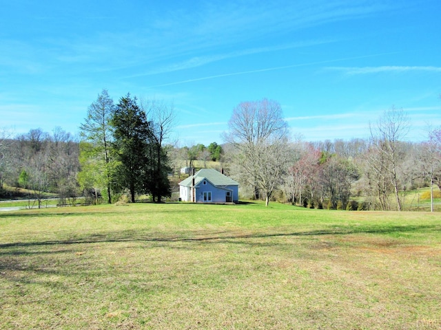 1697 S Amherst Hwy, Amherst, VA 24521 - view of green lawn