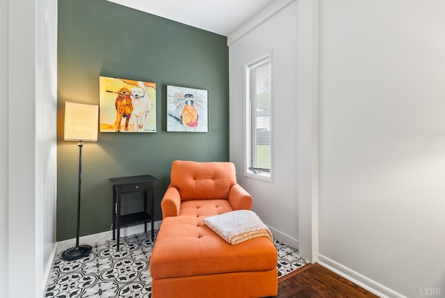 1208 Rocky Branch Dr, Forest, VA 24551 - sitting room with baseboards