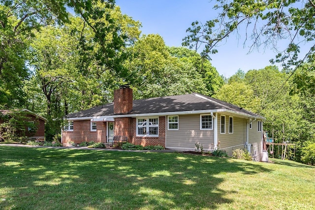 1206 Cedar Hill Dr, Lynchburg, VA 24502 - view of front of home with a chimney and a front lawn