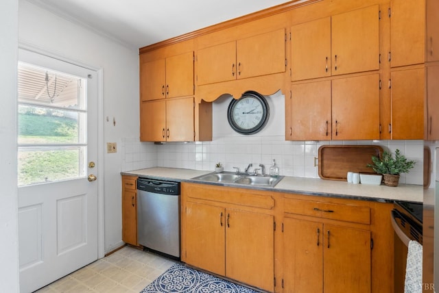 4600 Greenwood Dr, Lynchburg, VA 24502 - kitchen with stainless steel appliances, a sink, ornamental molding, backsplash, and light floors