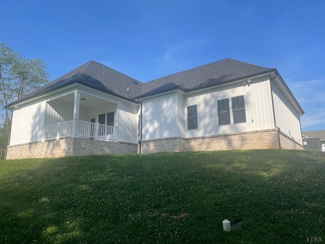 1051 Wills Way, Forest, VA 24551 - view of side of property with a lawn and roof with shingles