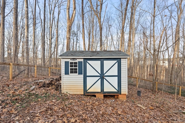 206 Simsbury Ln, Forest, VA 24551 - view of shed featuring a fenced backyard