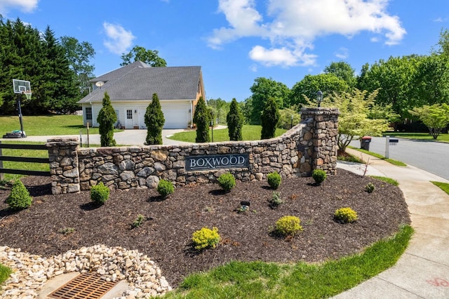 528 Lady Slipper Ln, Lynchburg, VA 24502 - community sign with an attached garage