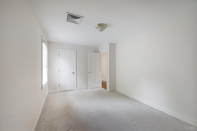 528 Lady Slipper Ln, Lynchburg, VA 24502 - unfurnished bedroom featuring carpet flooring and a closet