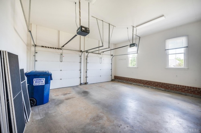 1348 Lake Shore Dr, Forest, VA 24551 - garage featuring a garage door opener