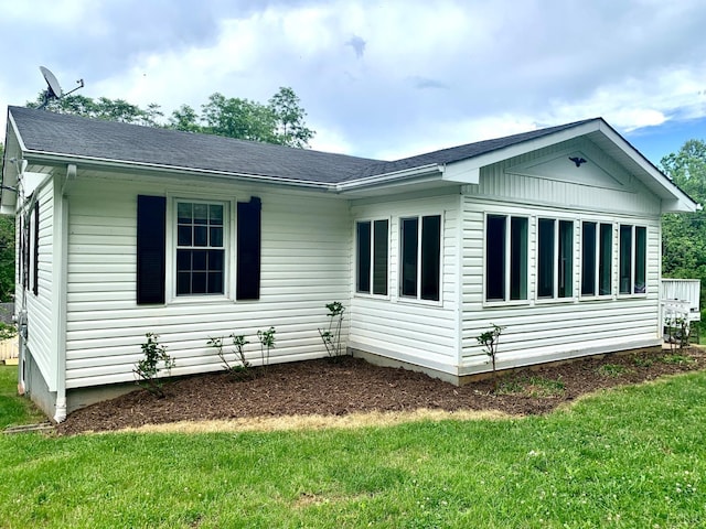 1349 Murray Hollow Rd, Thaxton, VA 24174 - view of side of home featuring a lawn and roof with shingles
