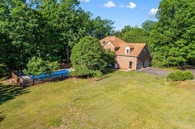 1068 Huckleberry Ln, Lynchburg, VA 24503 - view of yard with driveway and an attached garage