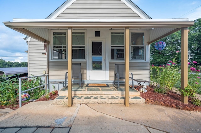 500 Leftwich St, Gretna, VA 24557 - view of exterior entry featuring covered porch