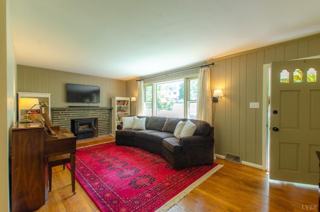 1426 Nelson Dr, Lynchburg, VA 24502 - living area with wood finished floors