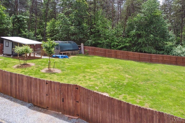 112 Cedarwood Ct, Forest, VA 24551 - view of yard featuring an outdoor structure
