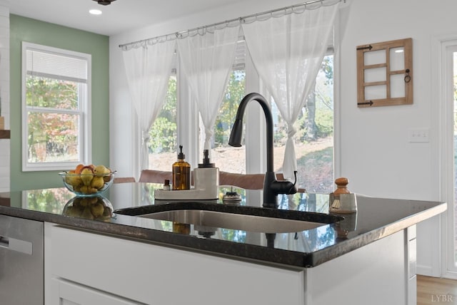 71 Patrick Ct, Madison Heights, VA 24572 - kitchen featuring a sink, dishwasher, healthy amount of natural light, white cabinetry, and recessed lighting