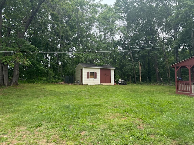 446 Plum Branch Rd, Lynchburg, VA 24504 - view of grassy yard with a shed, an outdoor structure, and a gazebo