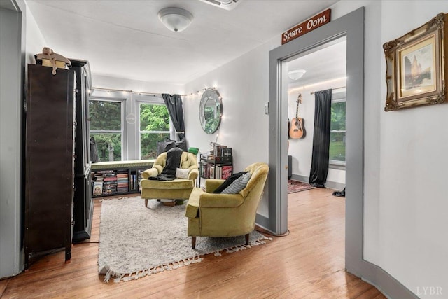 1920 Roxbury St, Lynchburg, VA 24501 - sitting room with wood finished floors