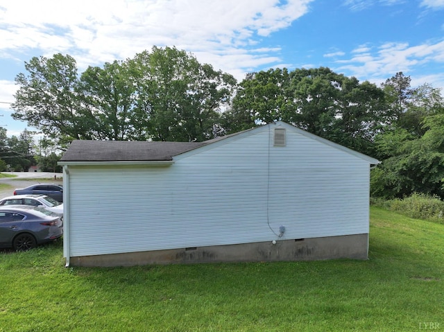 801 Henry St, Gretna, VA 24557 - view of side of property featuring crawl space and a yard