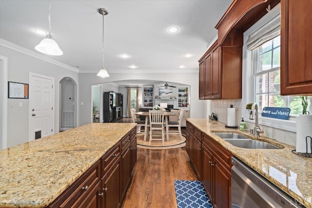 101 Trinity Ct, Lynchburg, VA 24502 - kitchen with stainless steel dishwasher, a sink, arched walkways, dark wood-style flooring, and a ceiling fan