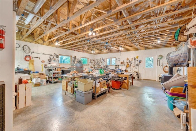 806 Cedar Key Ln, Huddleston, VA 24104 - garage with a workshop area