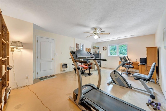 806 Cedar Key Ln, Huddleston, VA 24104 - workout area with ceiling fan, a textured ceiling, and heating unit