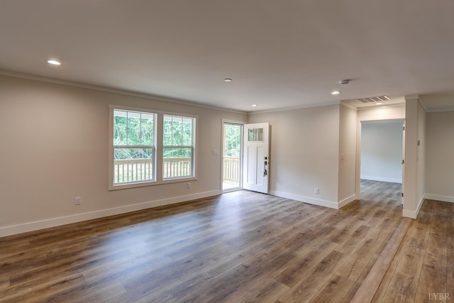 895 Union Hill Rd, Amherst, VA 24522 - empty room featuring crown molding, wood finished floors, recessed lighting, and baseboards